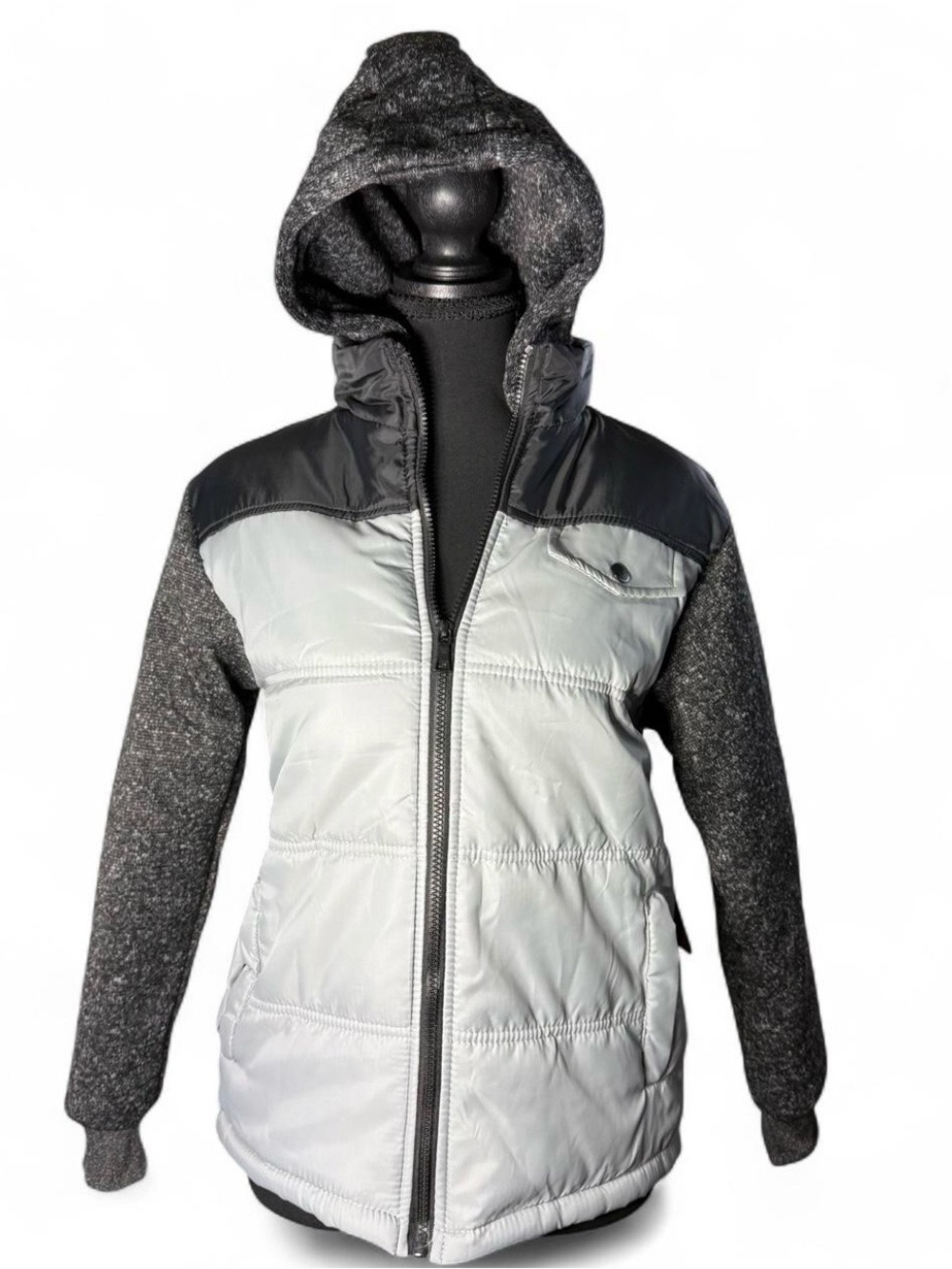 Brooklyn Laundry Boys Puffer Jacket Gray Black Knit Sleeve Hooded Size L NEW